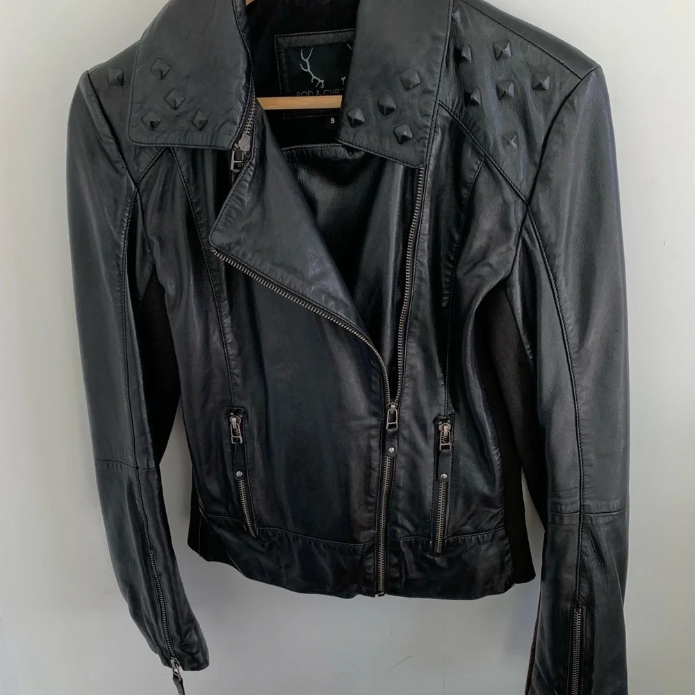 Real Leather Jacket - Picture 2 of 6